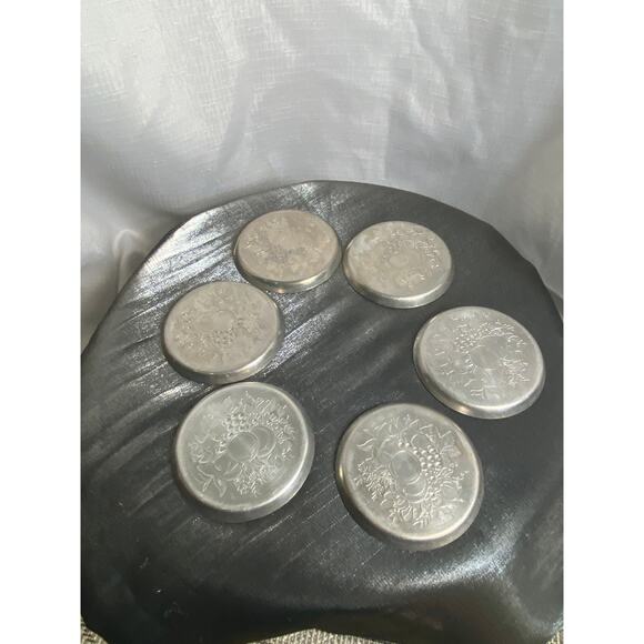 Vintage Set of 6 Forged Aluminum Round Drink Coasters fruit floral pattern EUC - Picture 11 of 14